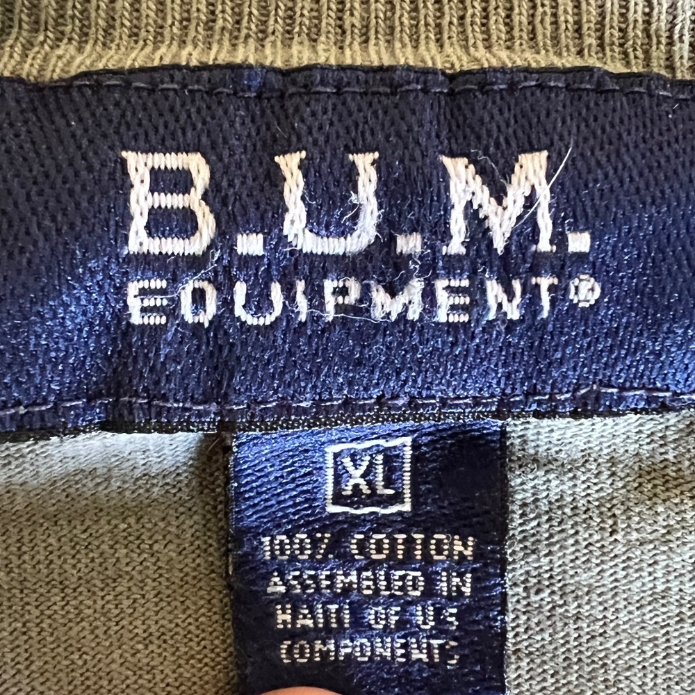 Vintage 90s BUM EQUIPMENT Khaki Green Long Sleeve Graphic Logo T-Shirt XL - Picture 5 of 8